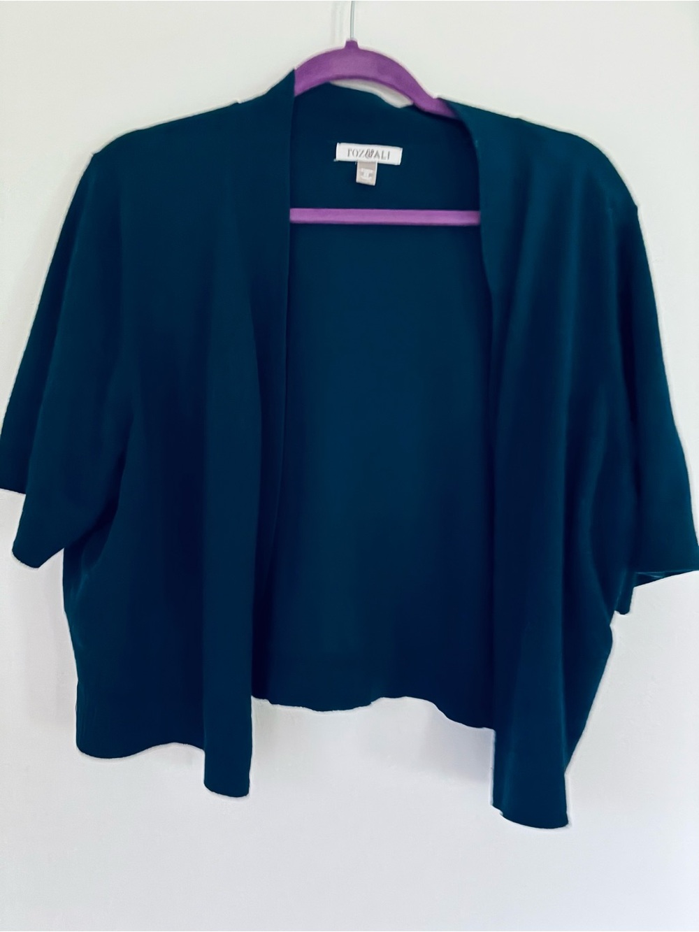 Roz & Ali navy blue shrug, short sleeve lightweight sweater size 3X - Picture 2 of 4